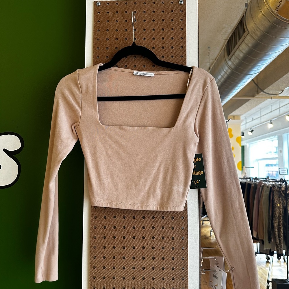 Zara Beige Long Sleeve Crop Top